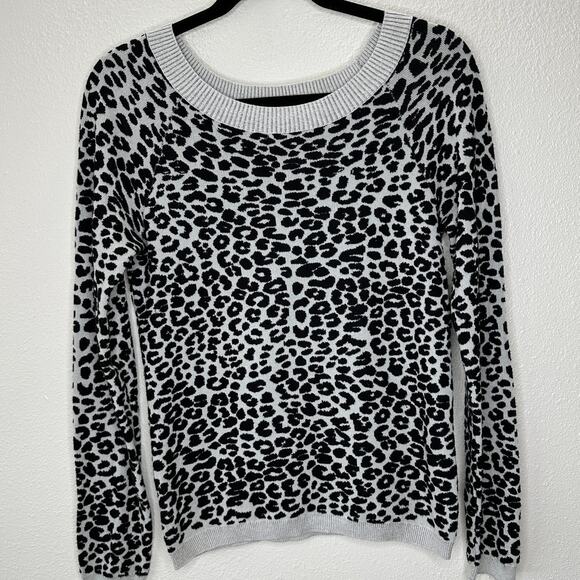 Express Black & Light Gray Leopard Print Boat neck Long Sleeve Thin Sweater M - Picture 2 of 11